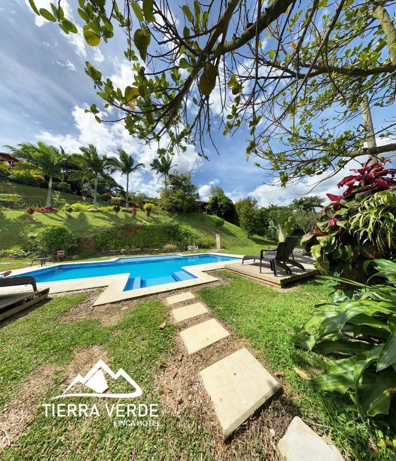 Finca Hotel Tierra Verde Girardota Dış mekan fotoğraf