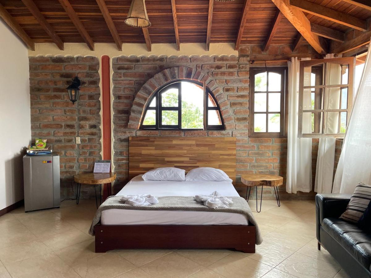 Finca Hotel Tierra Verde Girardota Dış mekan fotoğraf